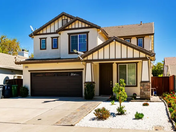 930 Kennedy Pl, Tracy, CA 95377