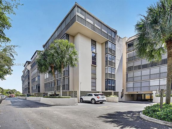 2nd image of 2808 N 46th Ave APT E654