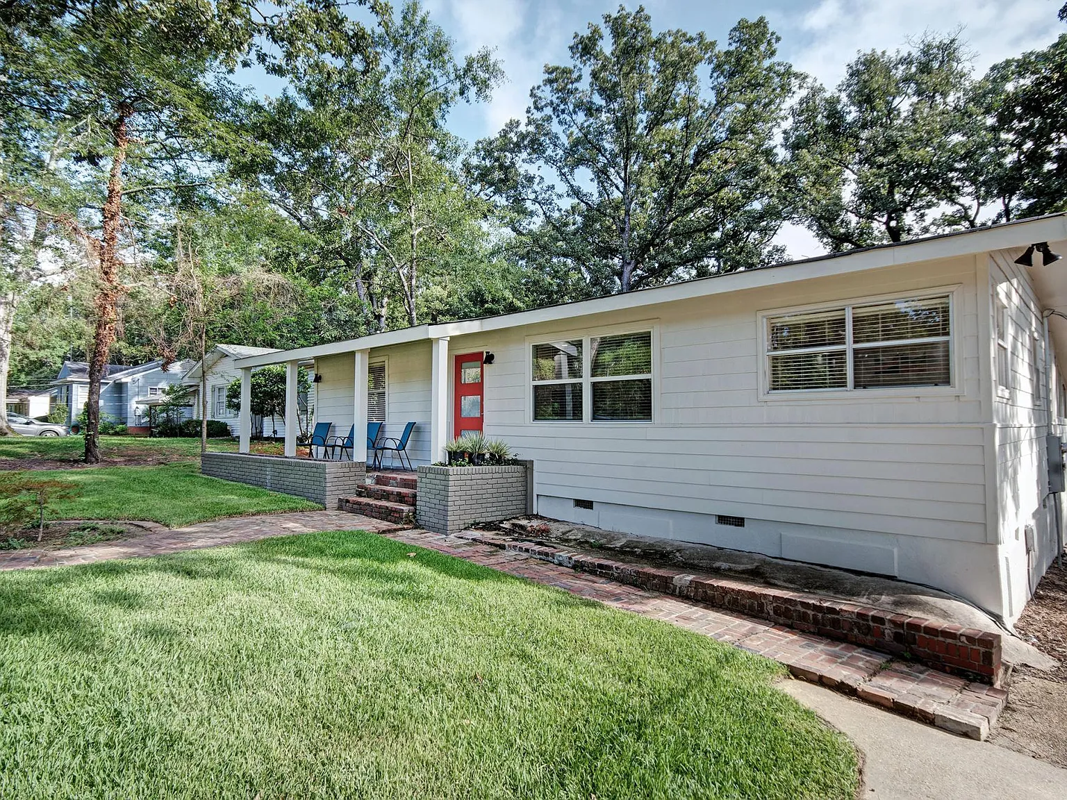 1220 Druid Hill Dr — Photo 2
