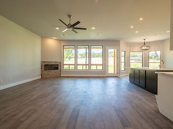2nd image of 4205 Rockwood Dr