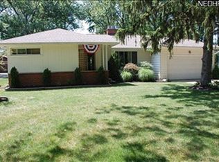 2998 Bradley Rd, Westlake, OH 44145