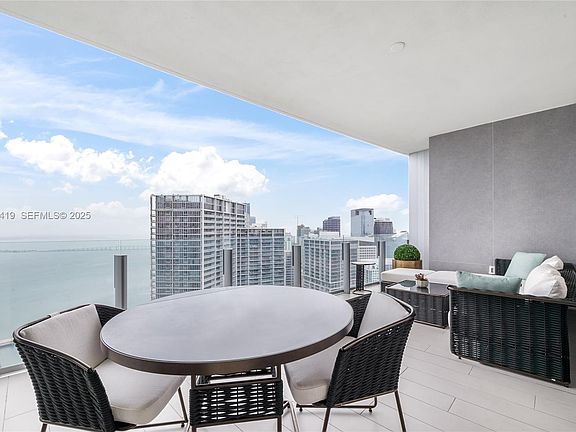 5th image of 300 Biscayne Blvd #4104-4104C