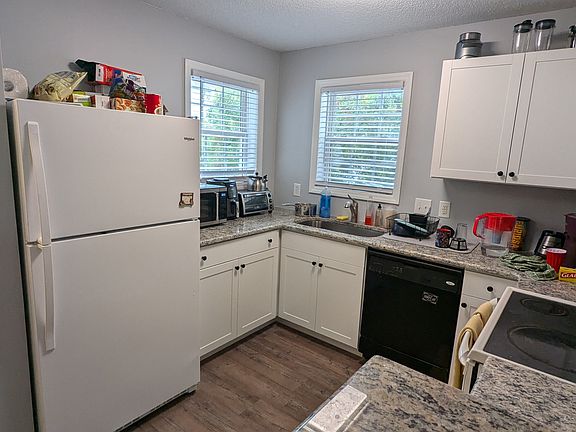 2nd image of 2021 Wolftech Ln APT 201