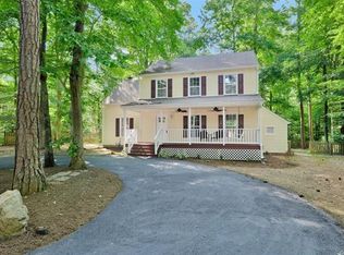 13801 Winterberry Rdg, Midlothian, VA 23112