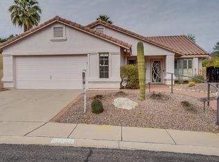 10047 N Roxbury Dr, Tucson, AZ 85737