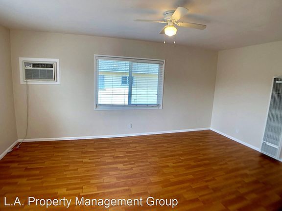 5th image of 4915 Cahuenga Blvd APT 4