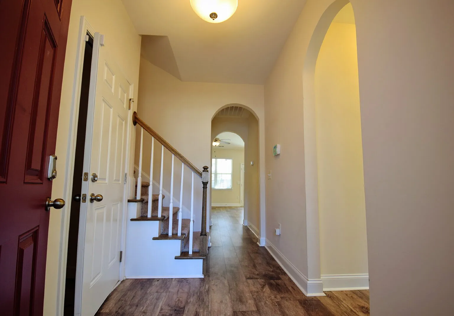 3 bed, 2.0 bath, 1632 sqft, $2,000 — Photo 4