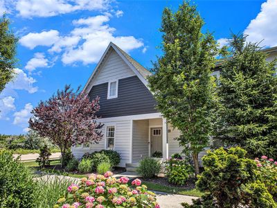 956 Whitwam Dr, Saint Joseph, MI, 49085