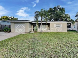 1856 Greenhill Dr, Clearwater, FL 33755