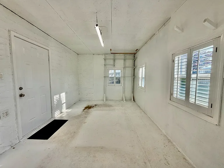 723 Sailfish Dr — Photo 30