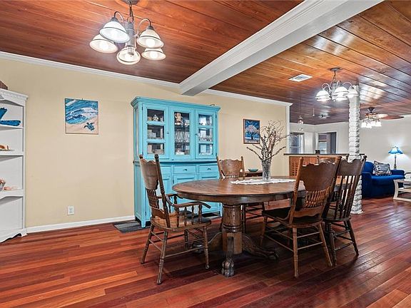 5th image of 6572 Belwood Dr W