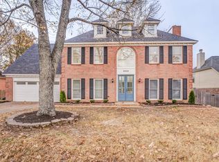 8825 Raspberry Ln, Cordova, TN 38016