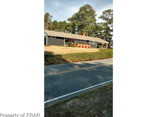 5412 Lakeview Rd, Hope Mills, NC 28348