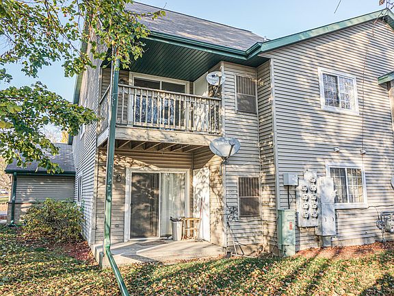 2nd image of 6080 S Crosswinds Dr Unit 1
