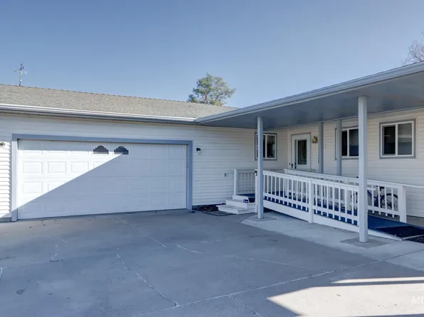 1302 SW 12th St, Ontario, OR 97914