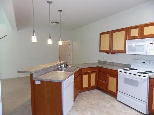 2 bed/1 bath Meadowside floor plan