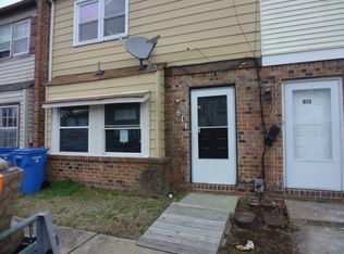 811 Harbour North Dr, Chesapeake, VA 23320