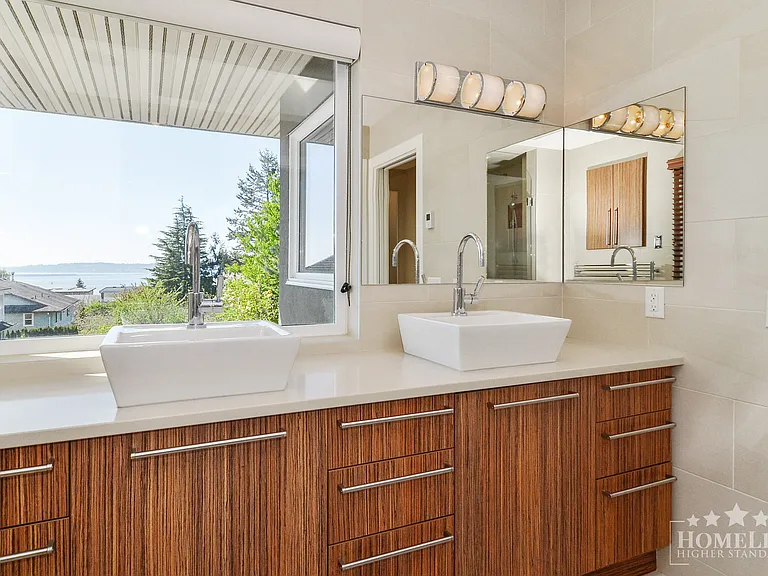 15728 Buena Vista Ave #HOUSE — Photo 14