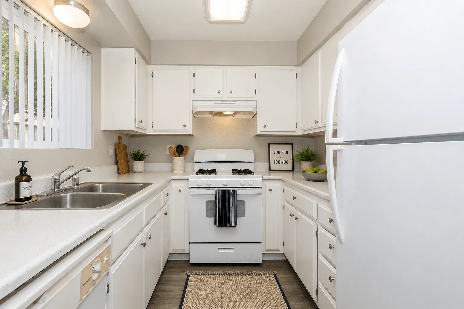 Sienna Heights — Photo 2