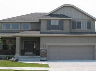 1444 E Firelight Way, Sandy, UT 84092