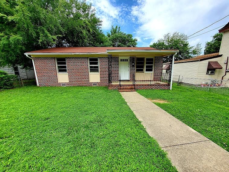 1st image of 1221 Hinton St