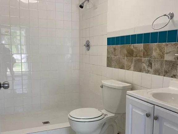 4th image of 3421 Trible Dr