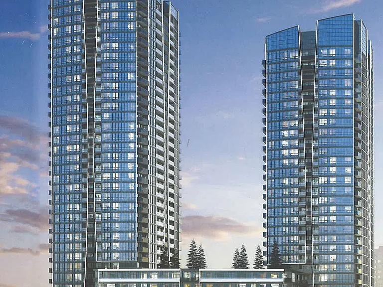 30 Upper Mall Way #906 — Photo 1