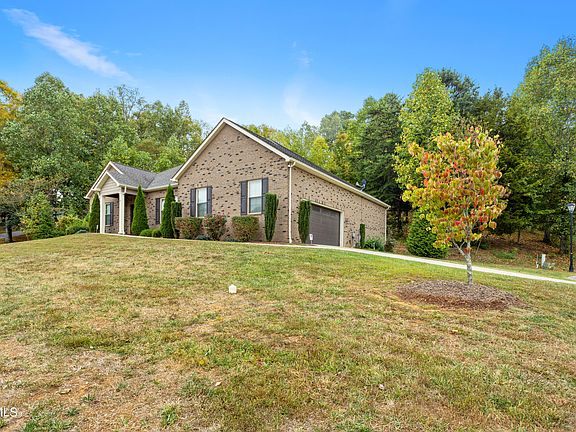 5th image of 118 Fawnwood Ct