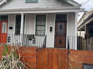 8527 Spruce St, New Orleans, LA 70118
