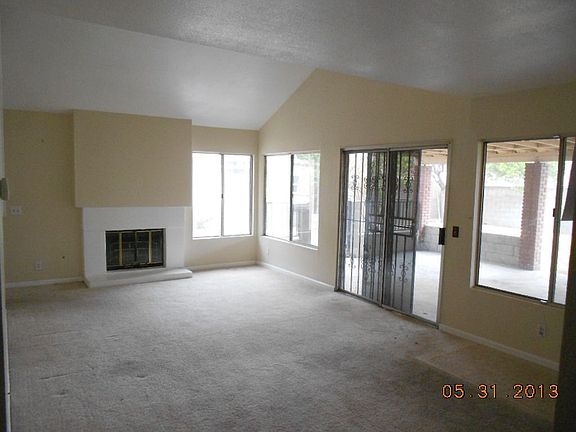4th image of 16149 Fairview Ave