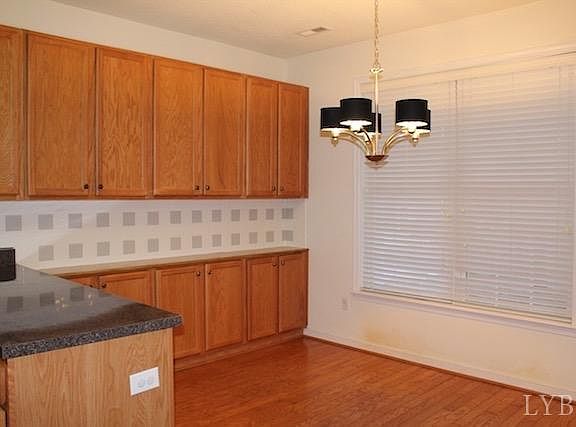 3rd image of 111 Thornfield Dr