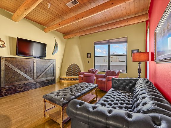 4th image of 1405 Vegas Verdes Dr #235