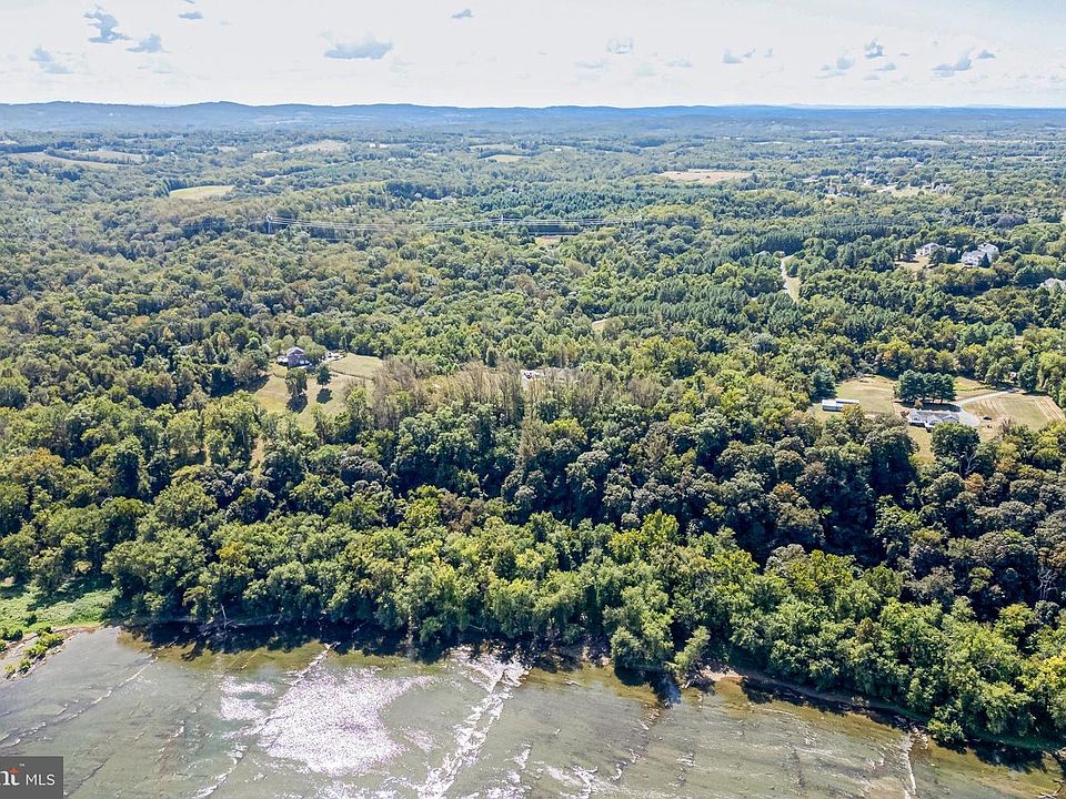 1st image of Catoctin View Ln