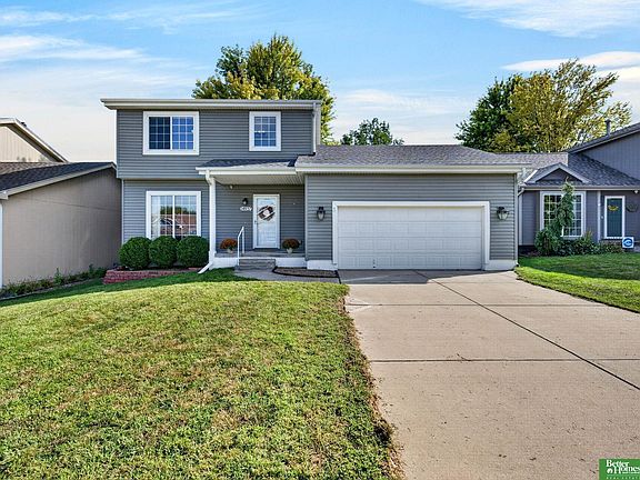 3rd image of 14937 Fowler Ave