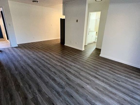 3rd image of 4444 Kendall St #5