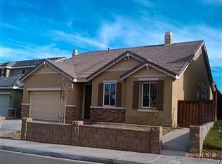 9097 Seal Beach Dr, Hesperia, CA 92344