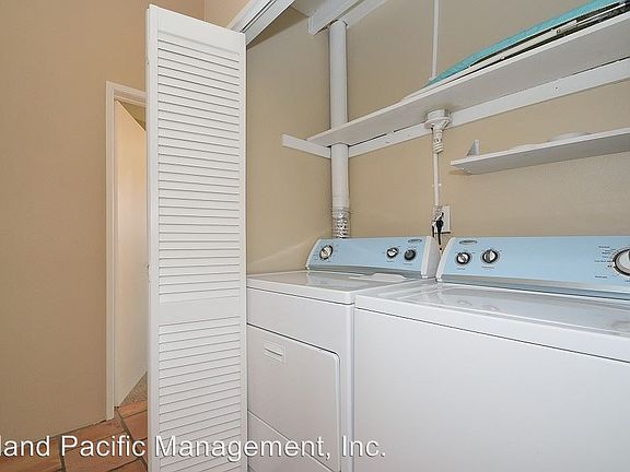 5th image of 1918 Carnegie Ln APT C
