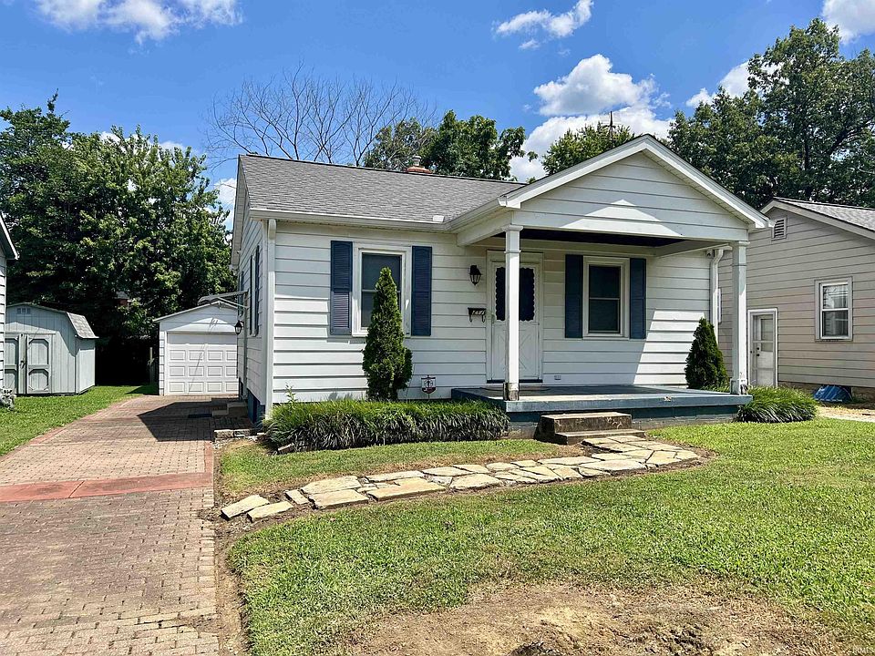 1st image of 217 N Kelsey Ave
