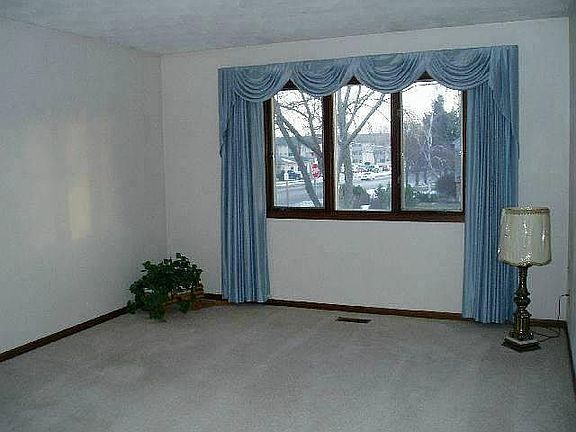4th image of 522 S Illinois Ave