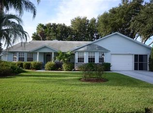 26145 Newcombe Cir, Leesburg, FL 34748