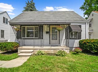 (Undisclosed Address), Saint Clair Shores, MI 48081