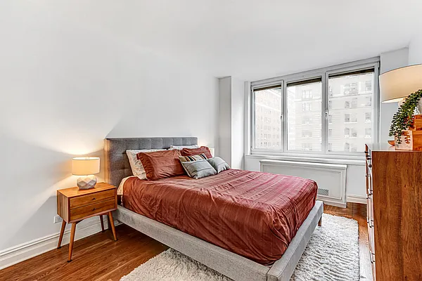 Sold by Christie's International Real Estate Group, LLC | media 22