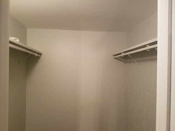 5th image of 155 Walnut Dr APT 212B