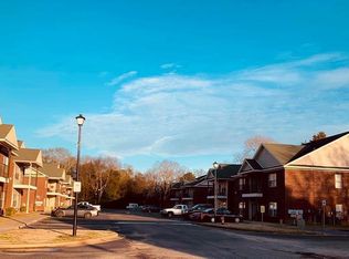 5860 Main St #403, Millbrook, AL 36054