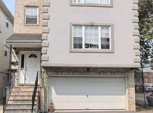 582-584 3rd St, Newark, NJ 07107