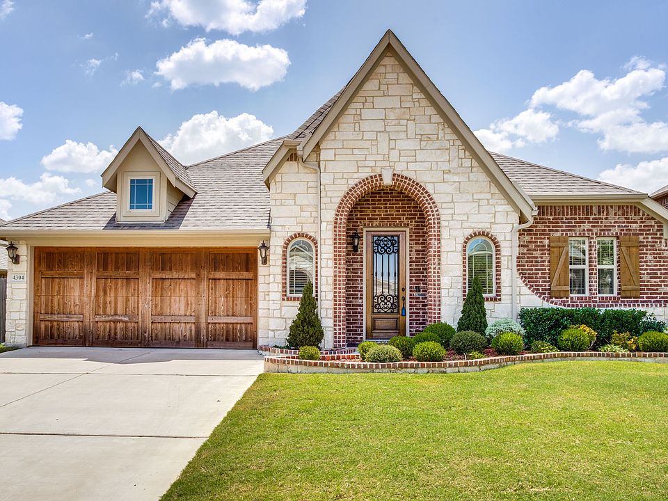 4304-carnation-ln-mansfield-tx-High-Res-1.jpg