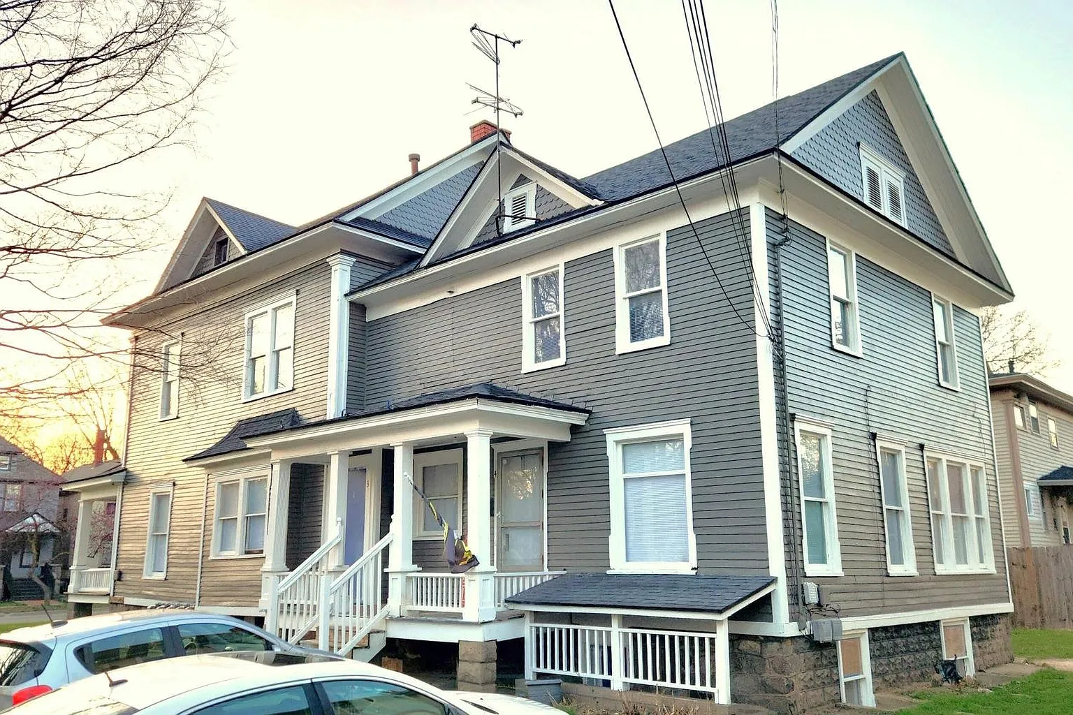 320 W Vine St. apt 1 — Photo 2