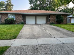 2008 Kaskaskia Dr, Springfield, IL 62702