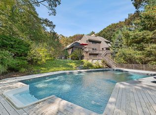 10 Joshuas Path, East Hampton, NY 11937