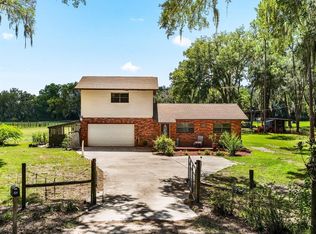 1811 Martin Rd, Dover, FL 33527
